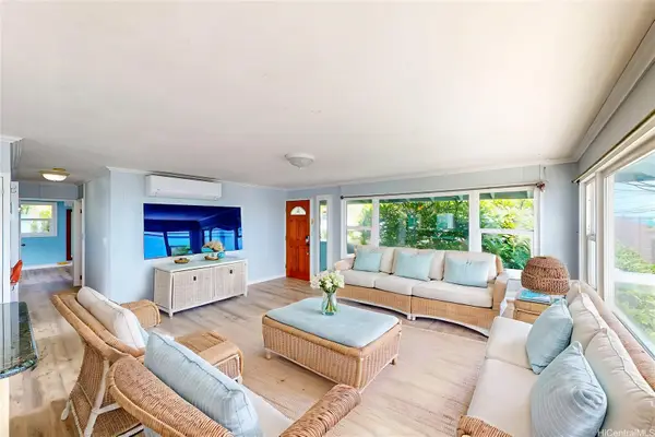 53-898 Kamehameha Highway, Hauula, HI 96717