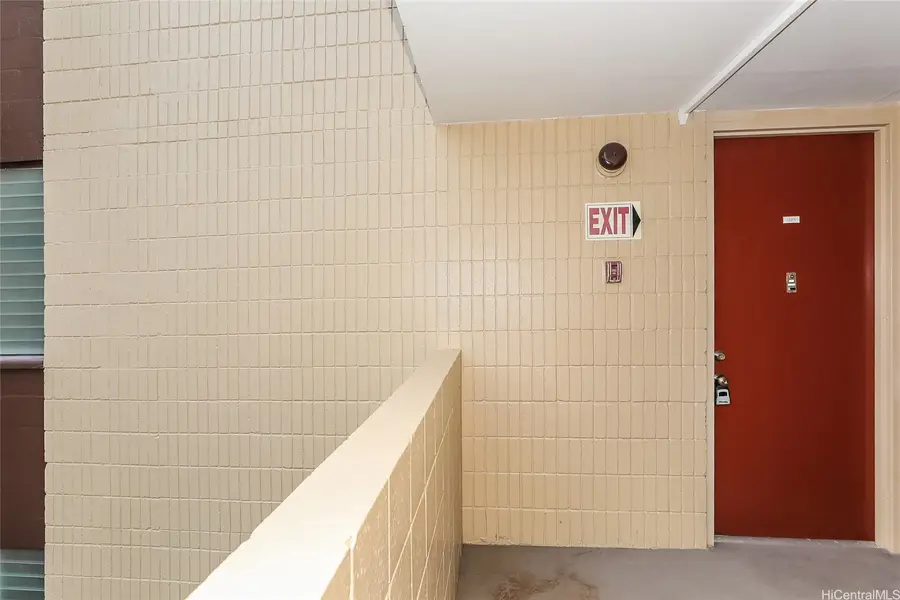 1524 Pensacola Street #210, Honolulu, HI 96822 - #2