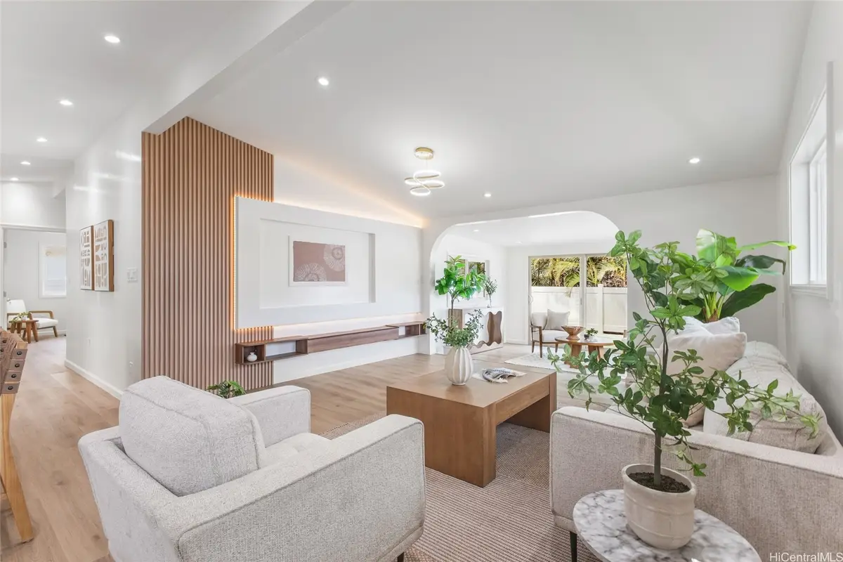 308 Hanakoa Street, Honolulu, HI 96825 - #1