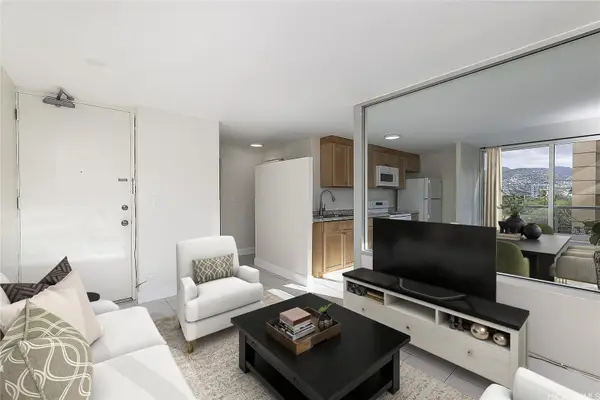 2421 Tusitala Street #501, Honolulu, HI 96815