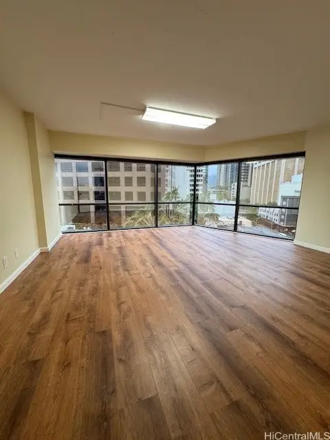1088 Bishop Street #712, Honolulu, HI 96813