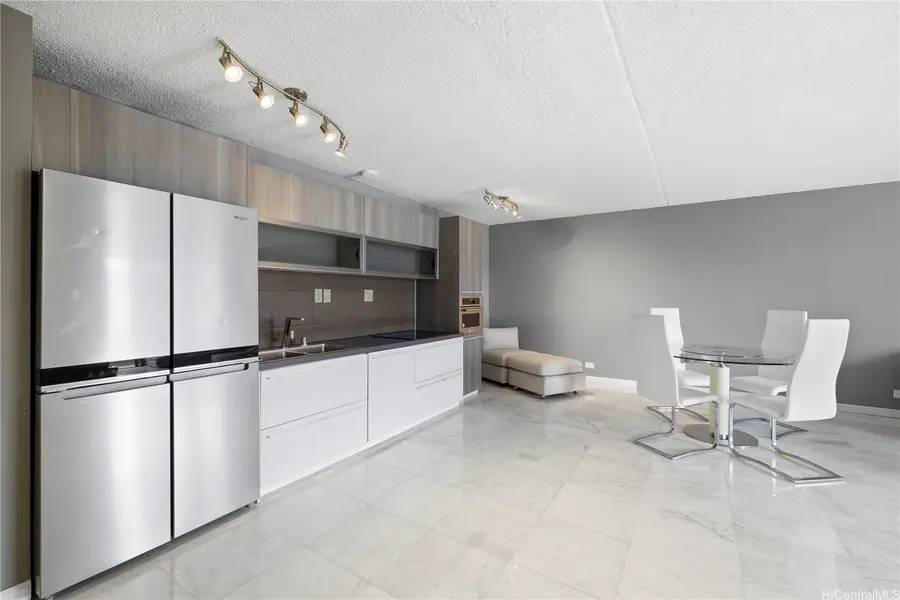 2240 Kuhio Avenue #3201, Honolulu, HI 96815 - #3