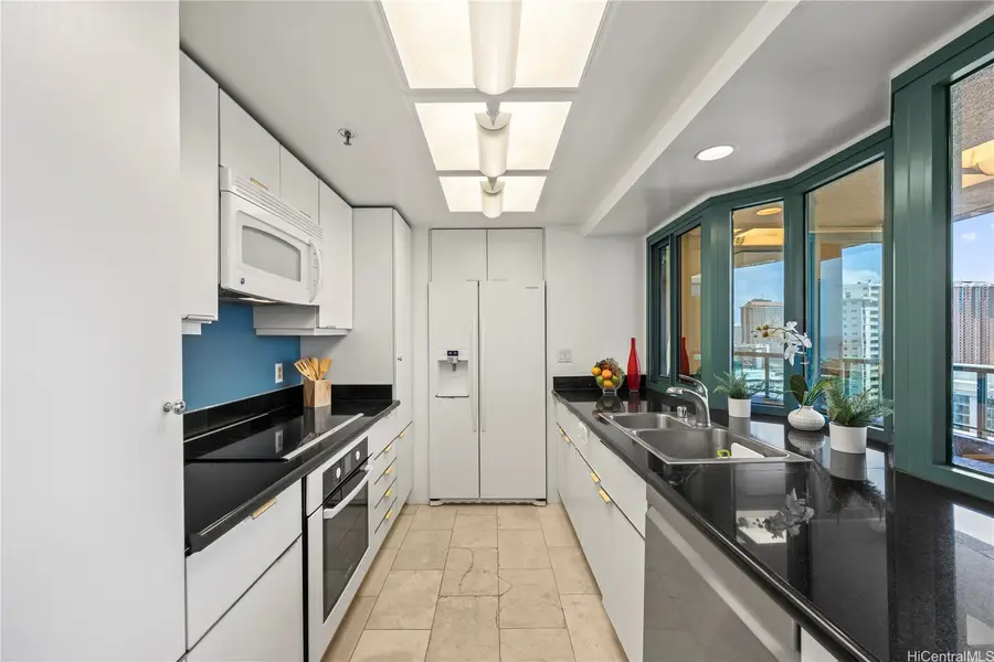 1888 Kalakaua Avenue #2704, Honolulu, HI 96815 - #3