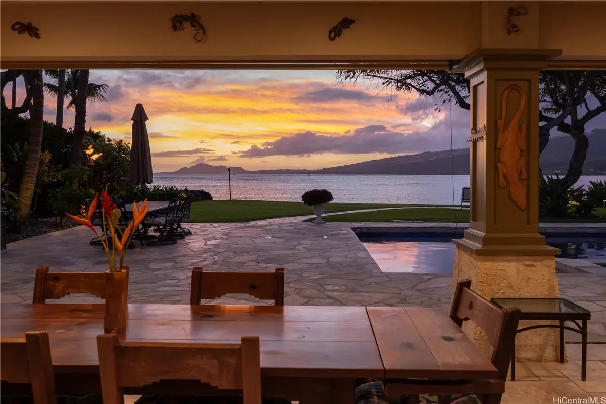 365 Portlock Road, Honolulu, HI 96825 - #1