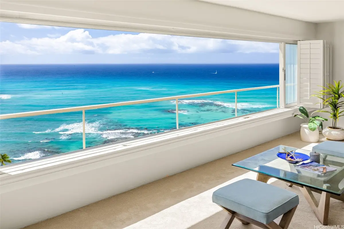 2895 Kalakaua Avenue #PH5, Honolulu, HI 96815 - #1