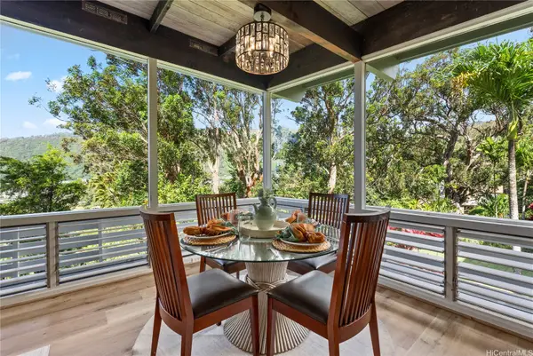 3629 Woodlawn Terrace Place, Honolulu, HI 96822