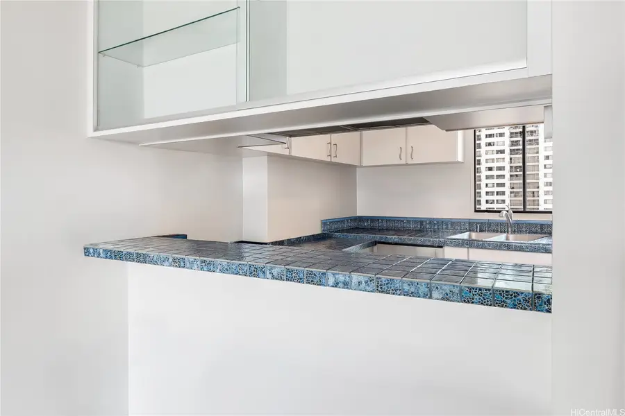 2121 Ala Wai Boulevard #1702, Honolulu, HI 96815 - #2