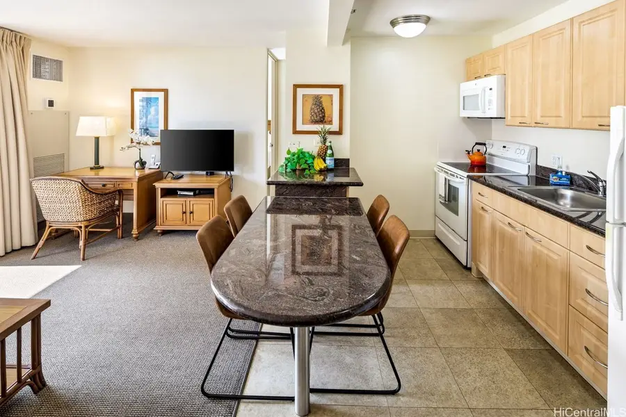 229 Paoakalani Avenue #906, Honolulu, HI 96815 - #3