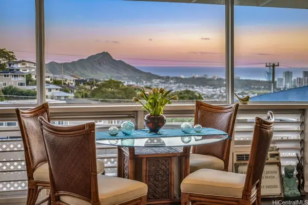 1834 St Louis Drive, Honolulu, HI 96816