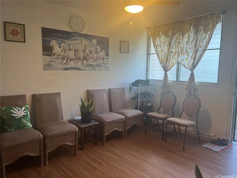 1470 Kaumualii Street #B112, Honolulu, HI 96817 - #3