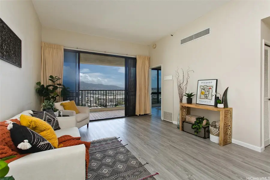 990 Ala Nanala Street #PHA, Honolulu, HI 96818 - #3