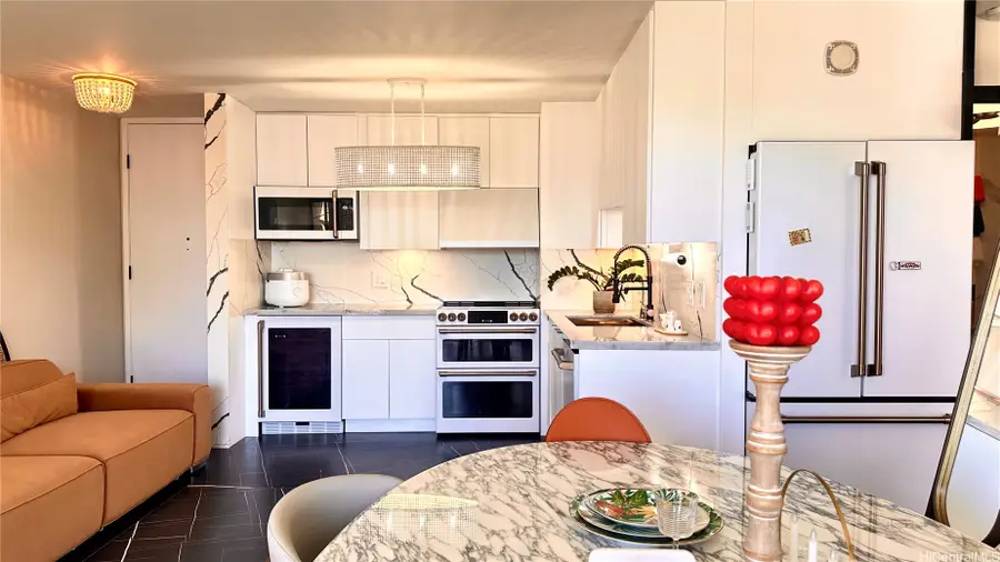 411 Hobron Lane #3204, Honolulu, HI 96815 - #3