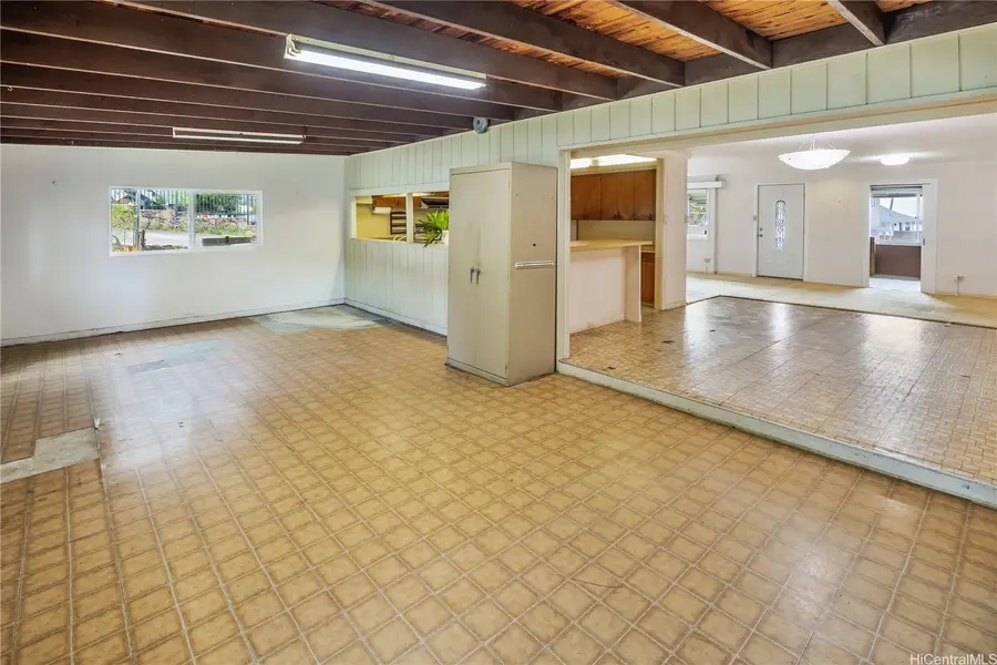5838 Kalanianaole Highway, Honolulu, HI 96821 - #3