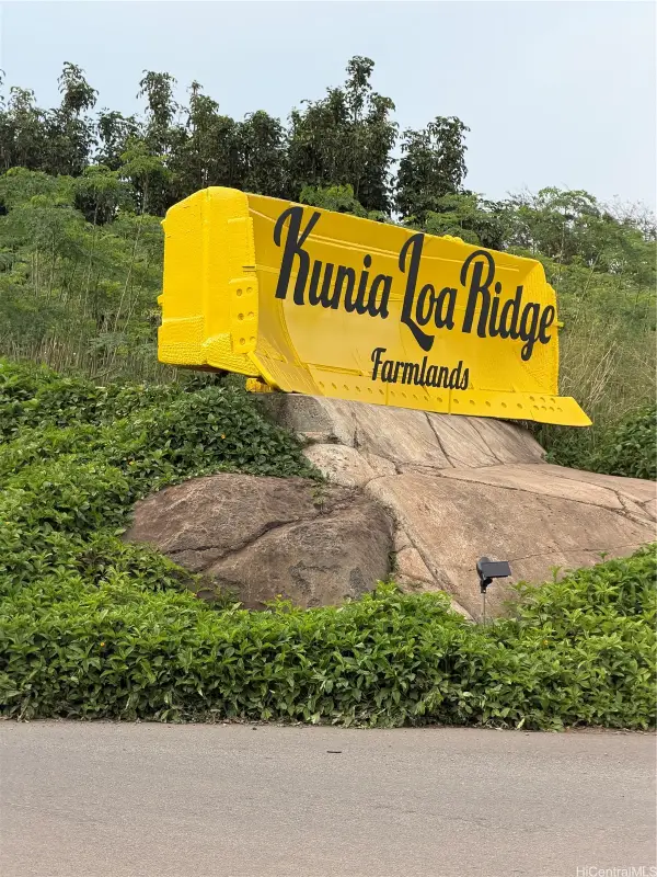 94-1100 Kunia Road #99C-2,3, Waipahu, HI 96797