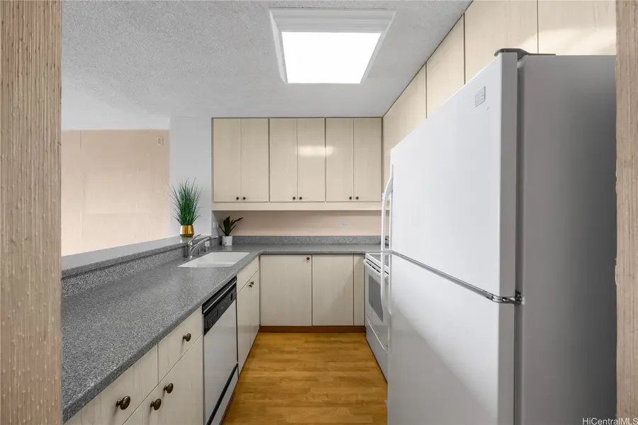 1717 Mott Smith Drive #2005, Honolulu, HI 96822 - #2