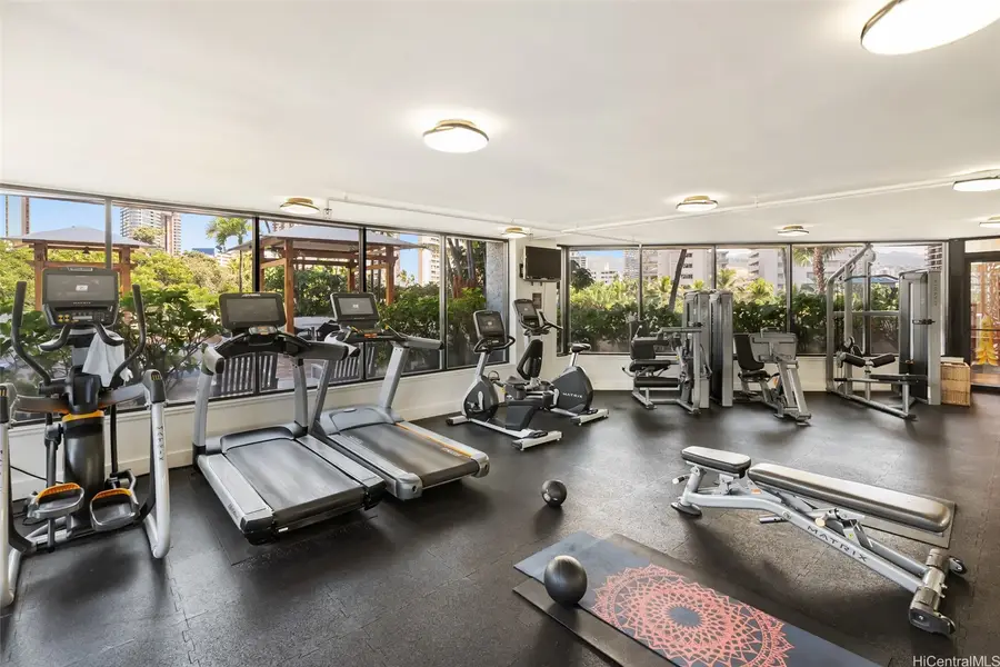 2045 Kalakaua Avenue #118, Honolulu, HI 96815 - #2