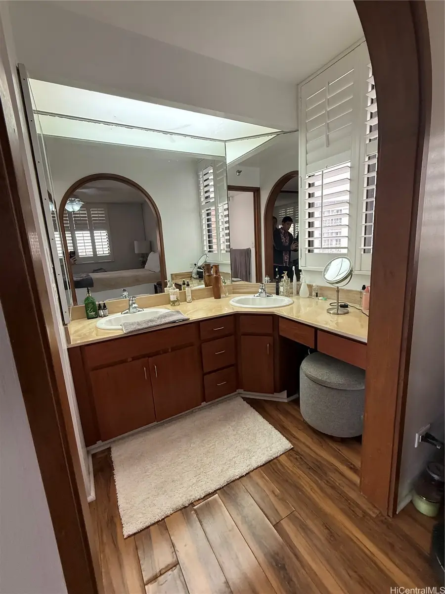 Address Withheld By Seller, Honolulu, HI 96818 - #3