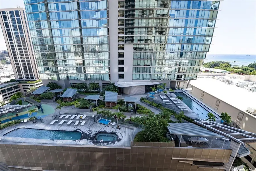 987 Queen Street #1310, Honolulu, HI 96814 - #2