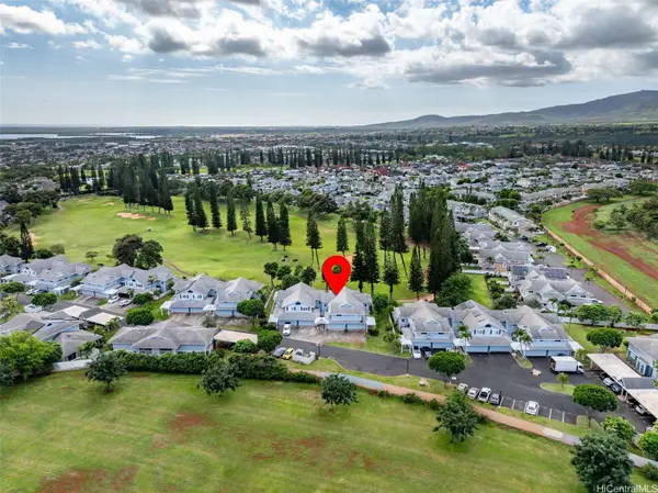 94-824 Lumiauau Street #W103, Waipahu, HI 96797