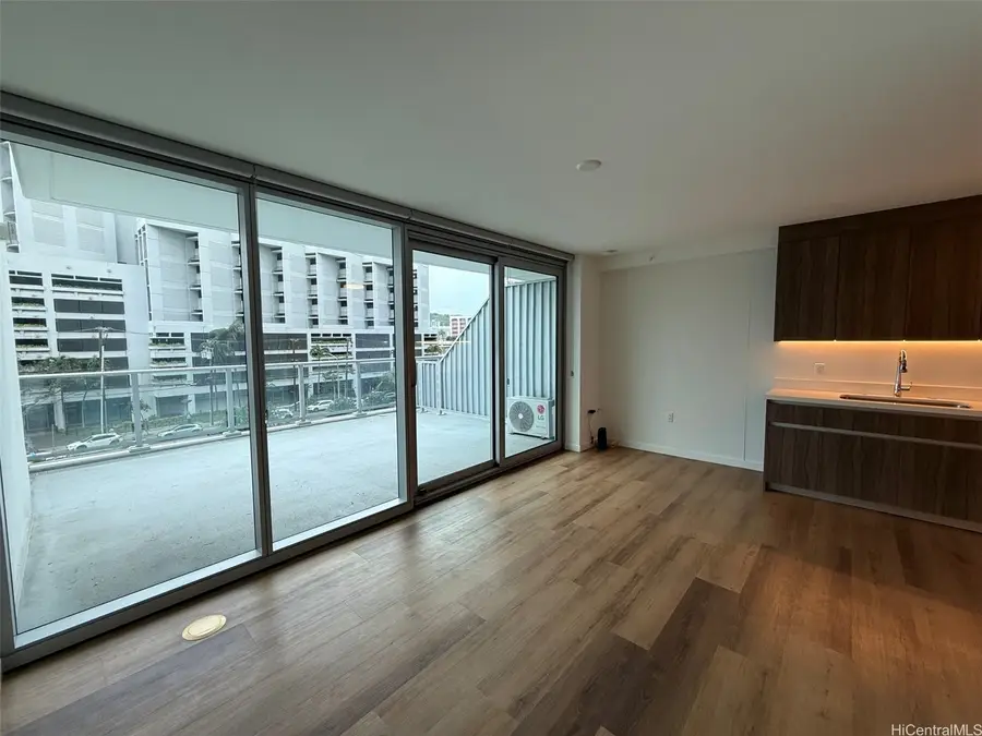 1500 Rycroft Street #310R, Honolulu, HI 96814 - #3
