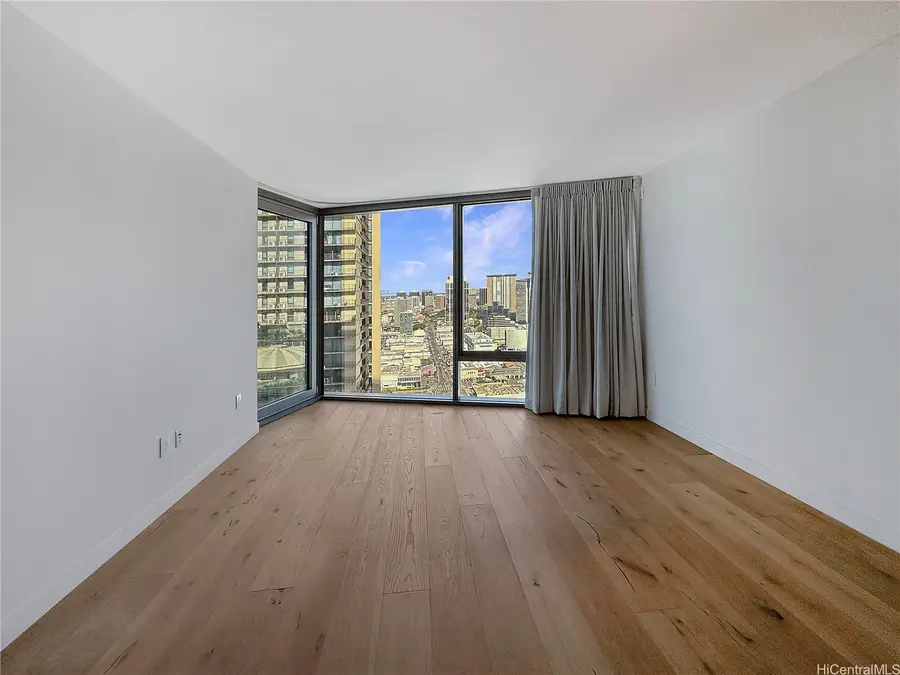 1001 Queen Street #2015, Honolulu, HI 96814 - #2