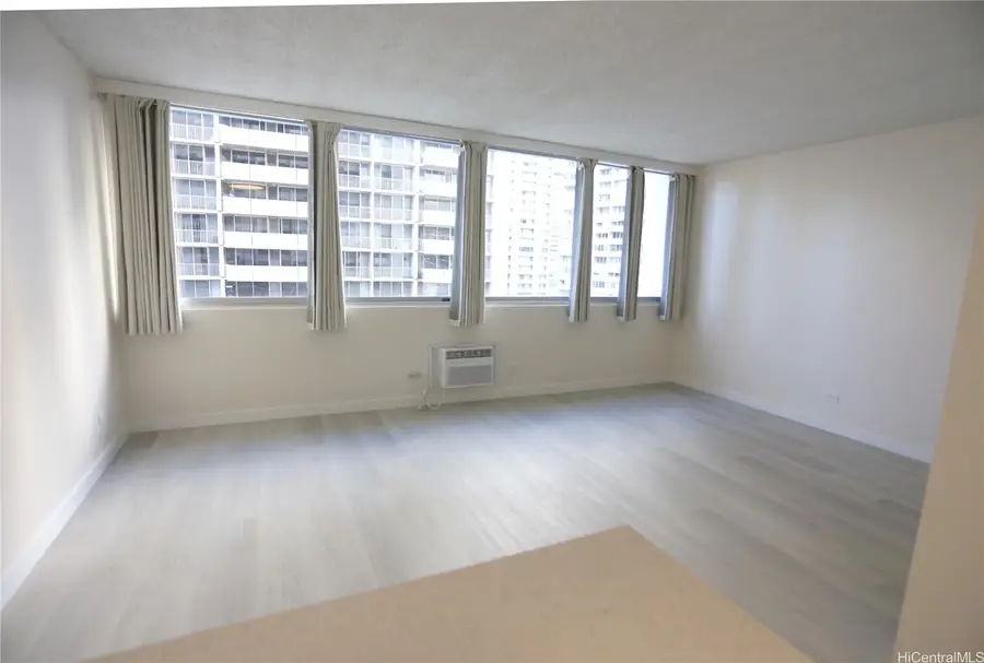 1560 Kanunu Street #613, Honolulu, HI 96814 - #3