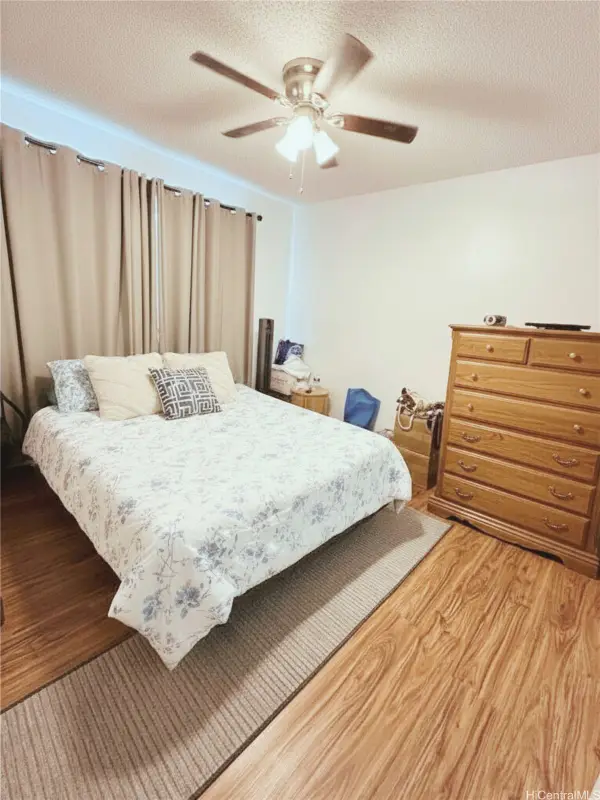 94-534 Kupuohi Street #21102, Waipahu, HI 96797