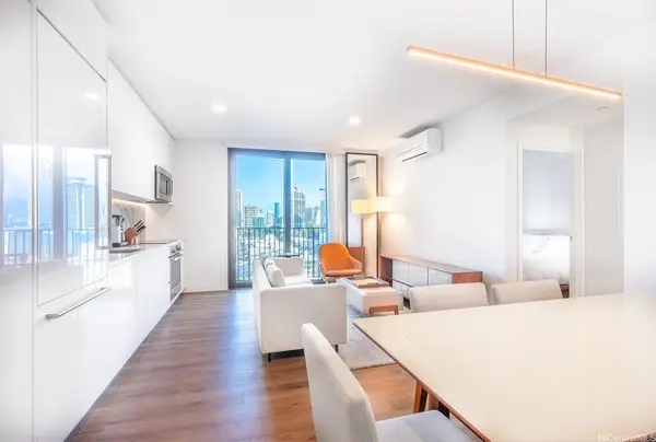 987 Queen Street #1303, Honolulu, HI 96814