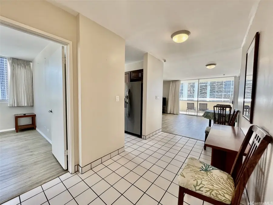 2500 Kalakaua Avenue #1604, Honolulu, HI 96815 - #2