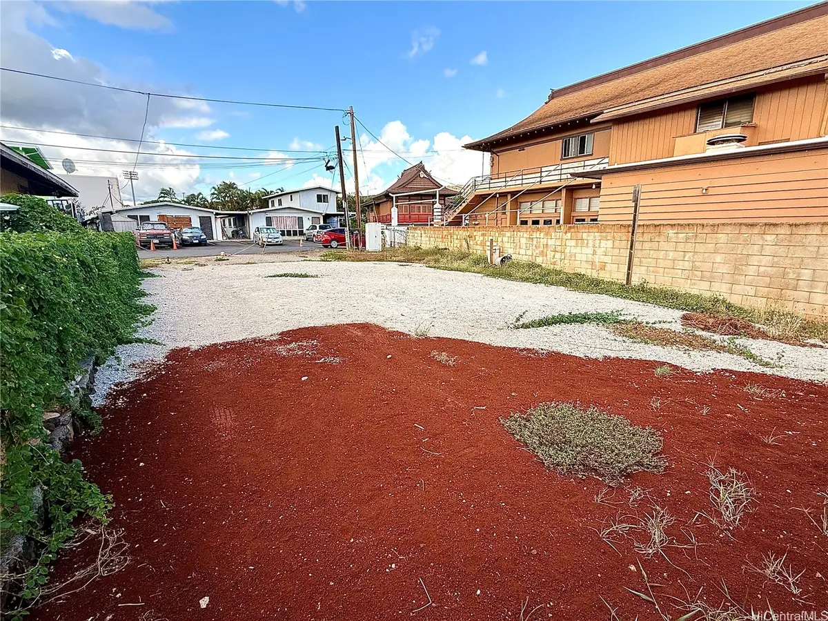 1041 Kama Lane, Honolulu, HI 96817 - #1