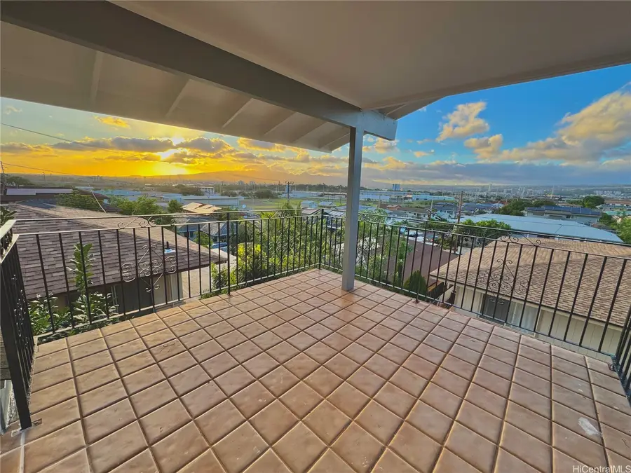 1032 Maluna Street, Honolulu, HI 96818 - #2