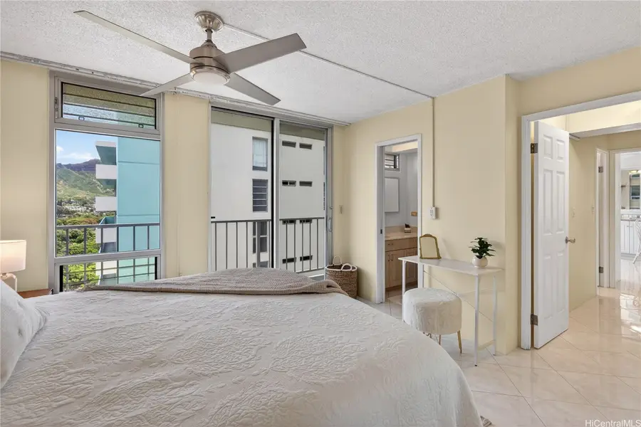2575 Kuhio Avenue #1303, Honolulu, HI 96815 - #3