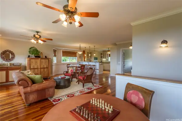59-746 Maulukua Road, Haleiwa, HI 96712