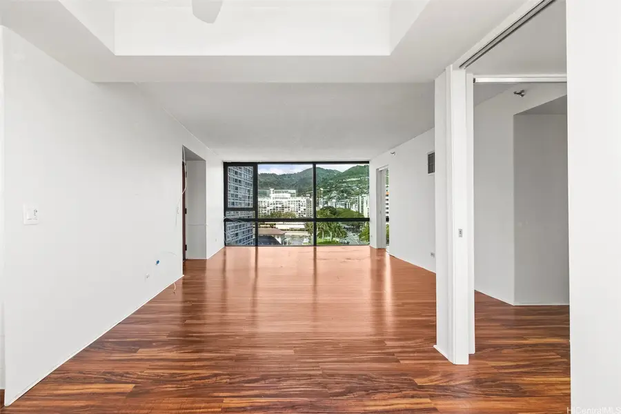 1114 Punahou Street #14A, Honolulu, HI 96826 - #2