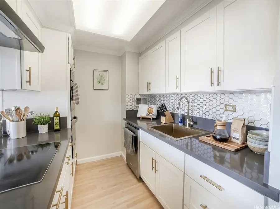 1535 Pensacola Street #1002, Honolulu, HI 96822 - #3