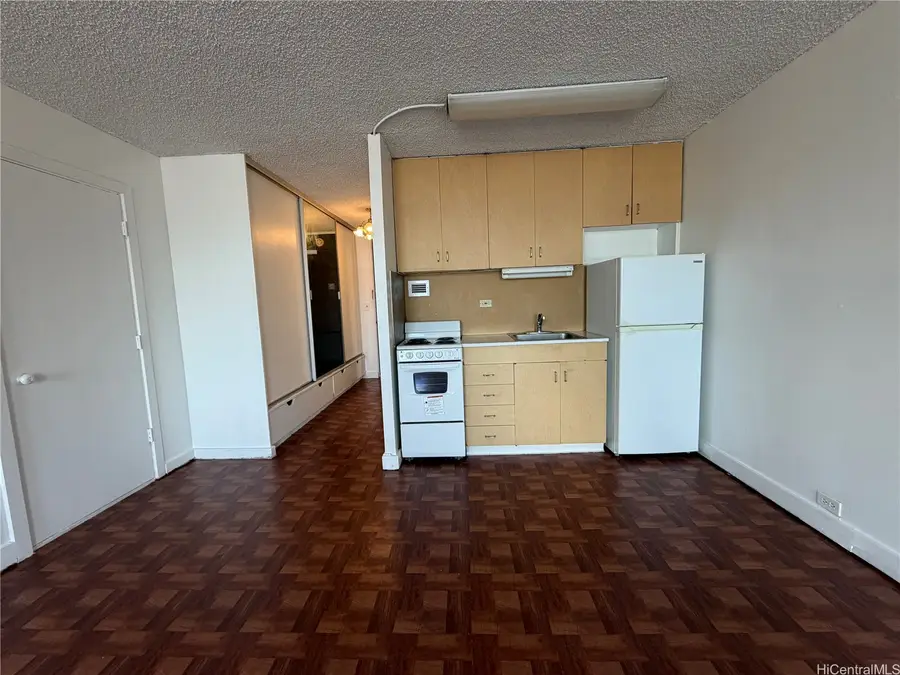 747 Amana Street #2112, Honolulu, HI 96814 - #2