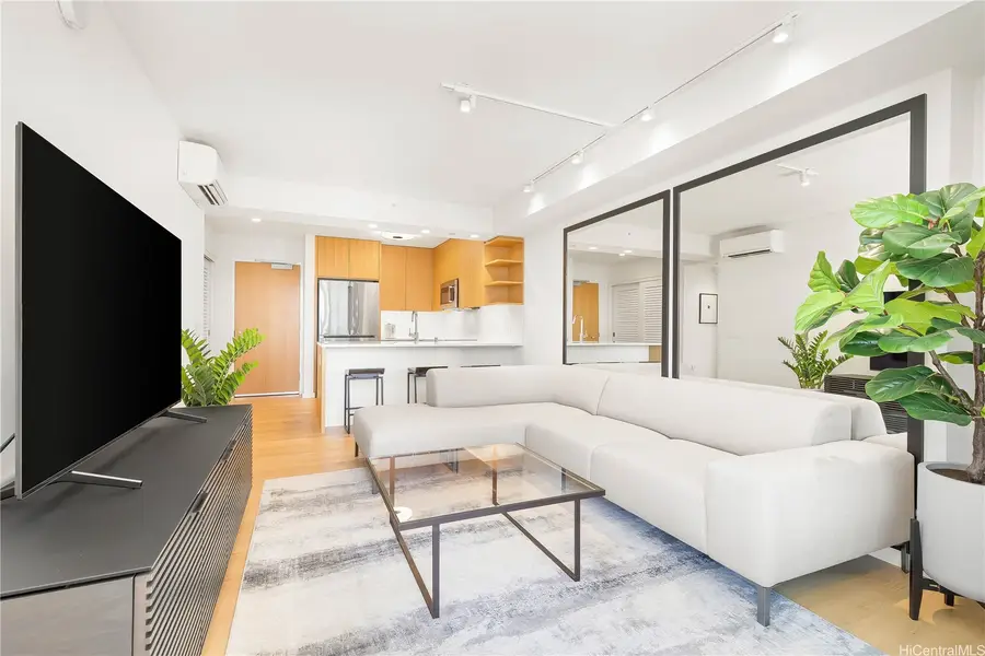 1388 Kapiolani Boulevard #1807, Honolulu, HI 96814 - #3