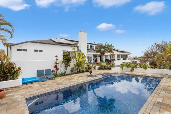 2039 Laukahi Street, Honolulu, HI 96821