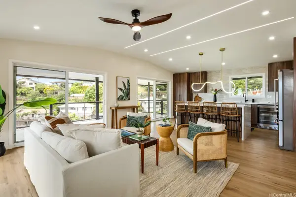 2234 St Louis Drive, Honolulu, HI 96816