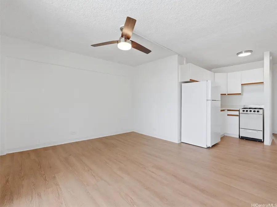 2120 Fern Street #302, Honolulu, HI 96826 - #2