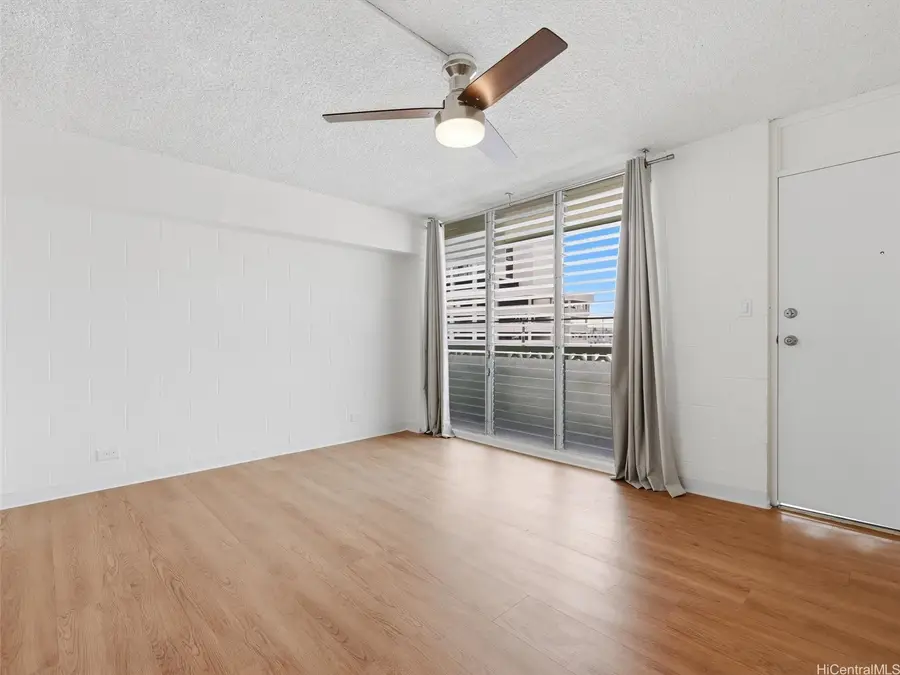 2120 Fern Street #302, Honolulu, HI 96826 - #3