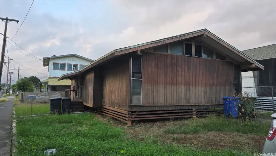 946 Halona Street, Honolulu, HI 96817 - #2