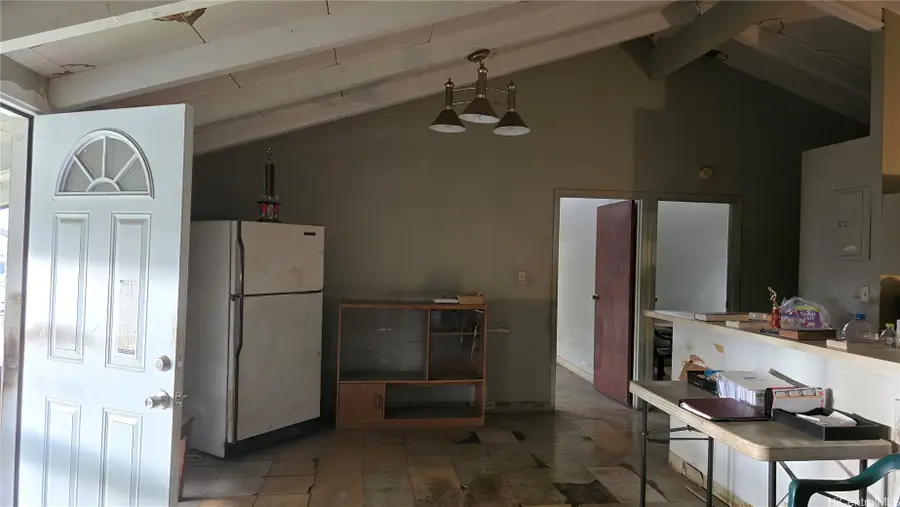 946 Halona Street, Honolulu, HI 96817 - #3