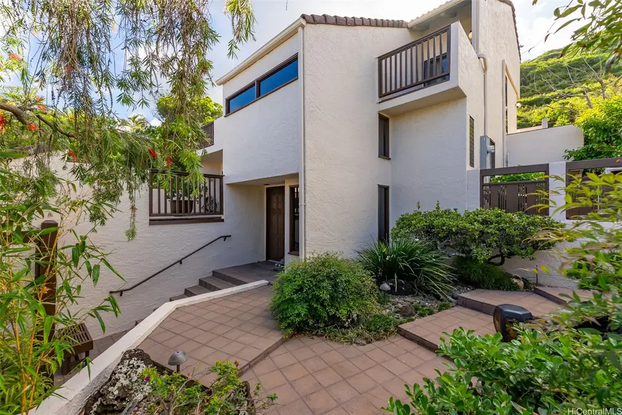 1014 Mokuhano Street, Honolulu, HI 96825 - #3