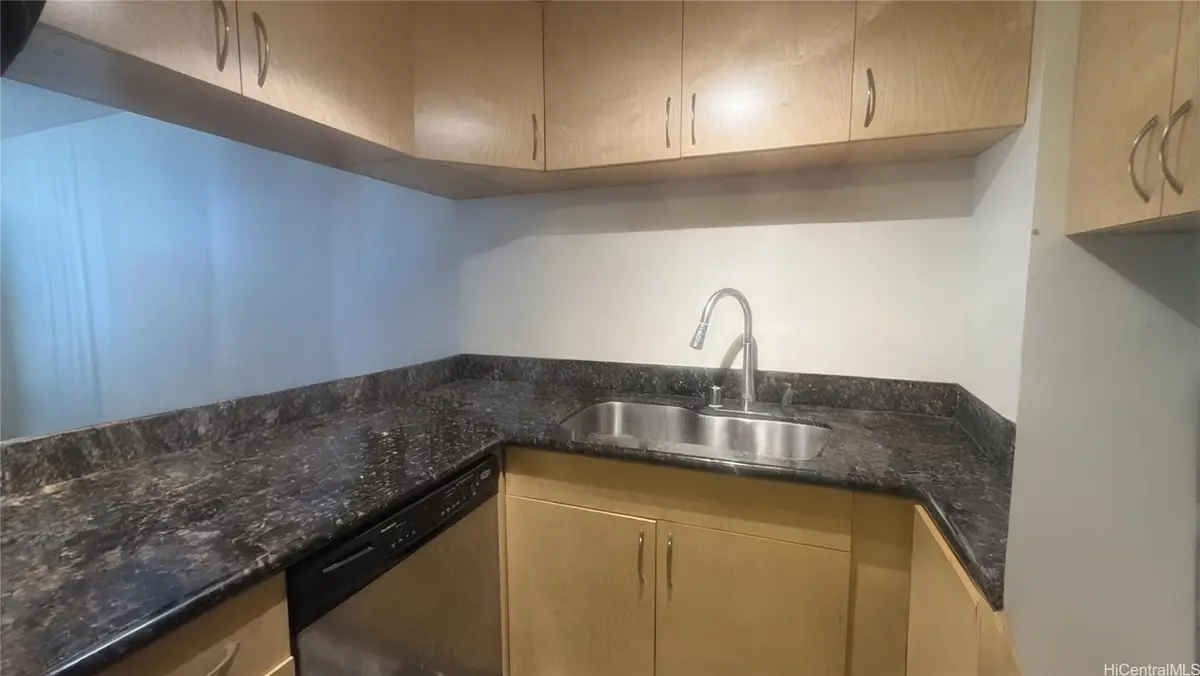 876 Curtis Street #2107, Honolulu, HI 96813 - #1
