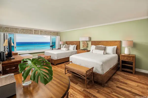 2895 Kalakaua Avenue #1403, Honolulu, HI 96815