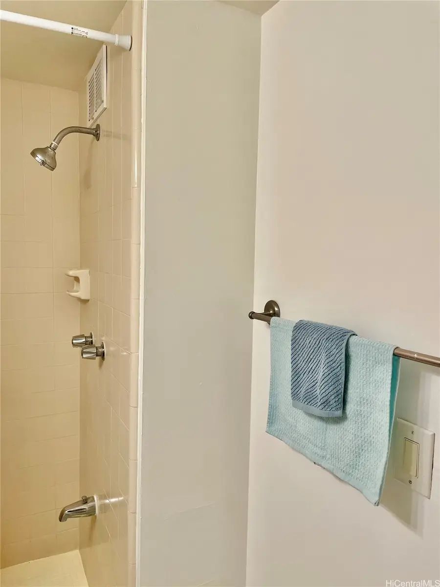 2442 Tusitala Street #316, Honolulu, HI 96815 - #2