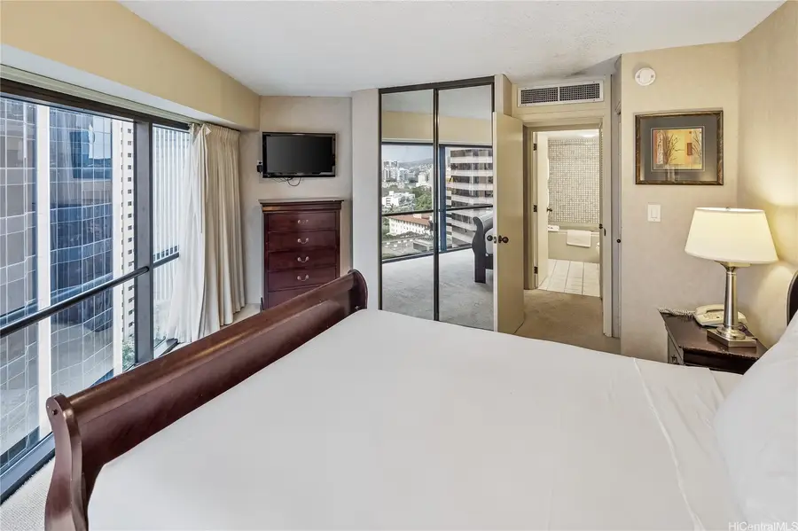 1088 Bishop Street #2110, Honolulu, HI 96813 - #3