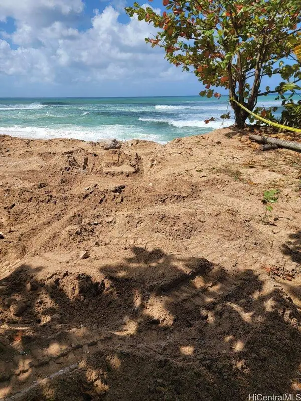 59-147 Ke Nui Road #A, Haleiwa, HI 96712
