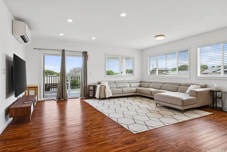 1184 Palekaiko Street #B, Pearl City, HI 96782 - #2